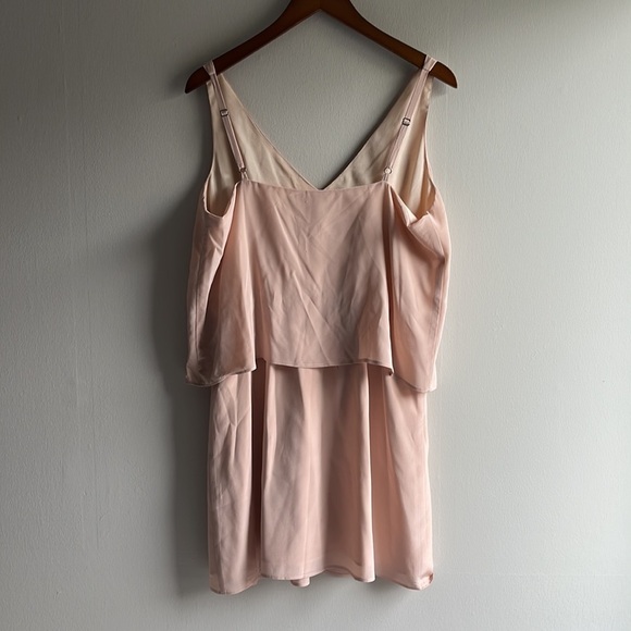 Lavender Brown 100% silk peach blush layered mini dress - Picture 5 of 8